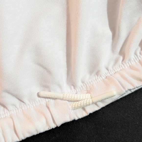 Levi's Girls Green White Logo Raglan  Long Sleeve T-Shirt Size M 10-12 - Picture 8 of 9